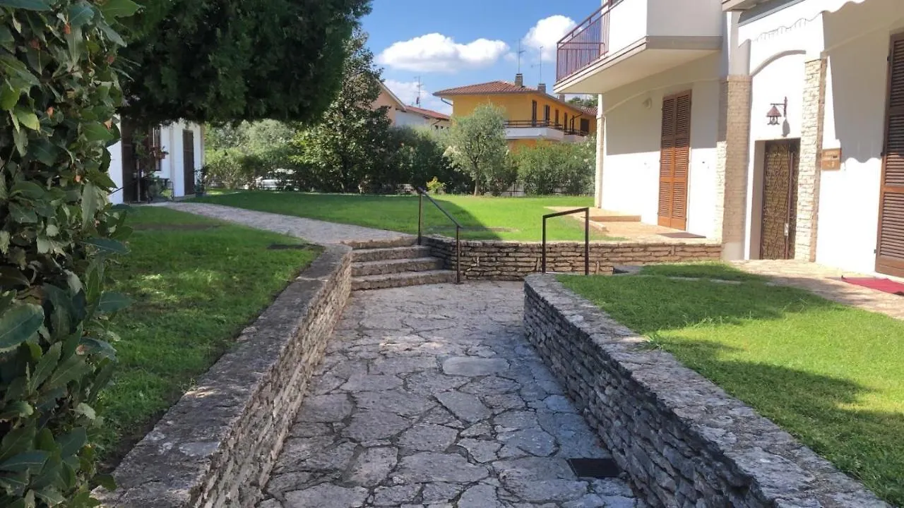 Appartamento Cinciallegra Sirmione 0*,  Italy